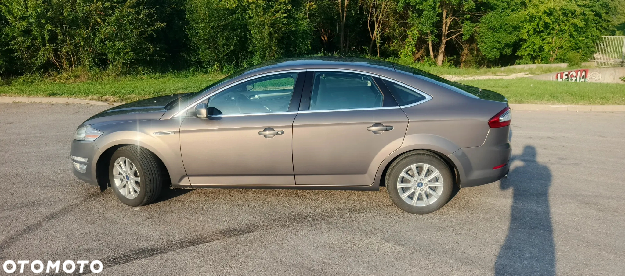 Ford Mondeo 2.0 EcoBoost Titanium - 14