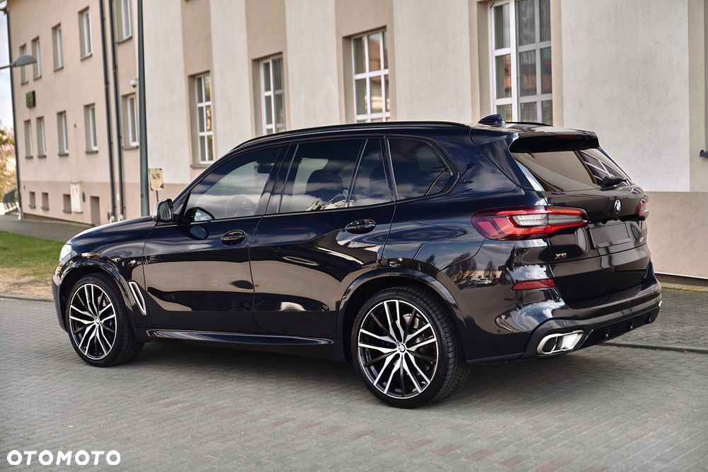 BMW X5 M M50d - 10