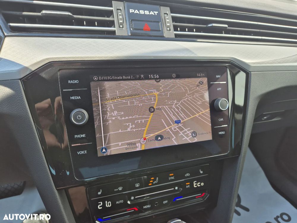 Volkswagen Passat - 22