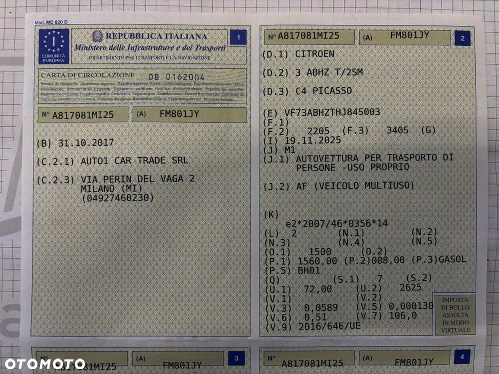 Citroën C4 Grand Picasso - 32