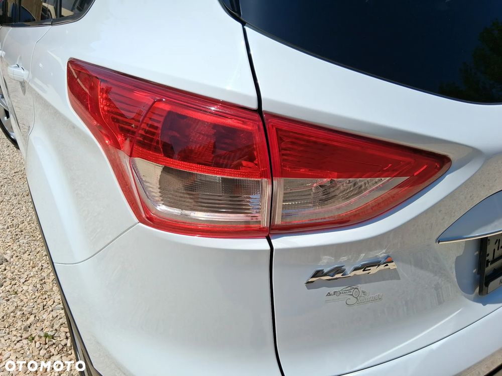 Ford Kuga 1.6 EcoBoost 2x4 Trend - 11