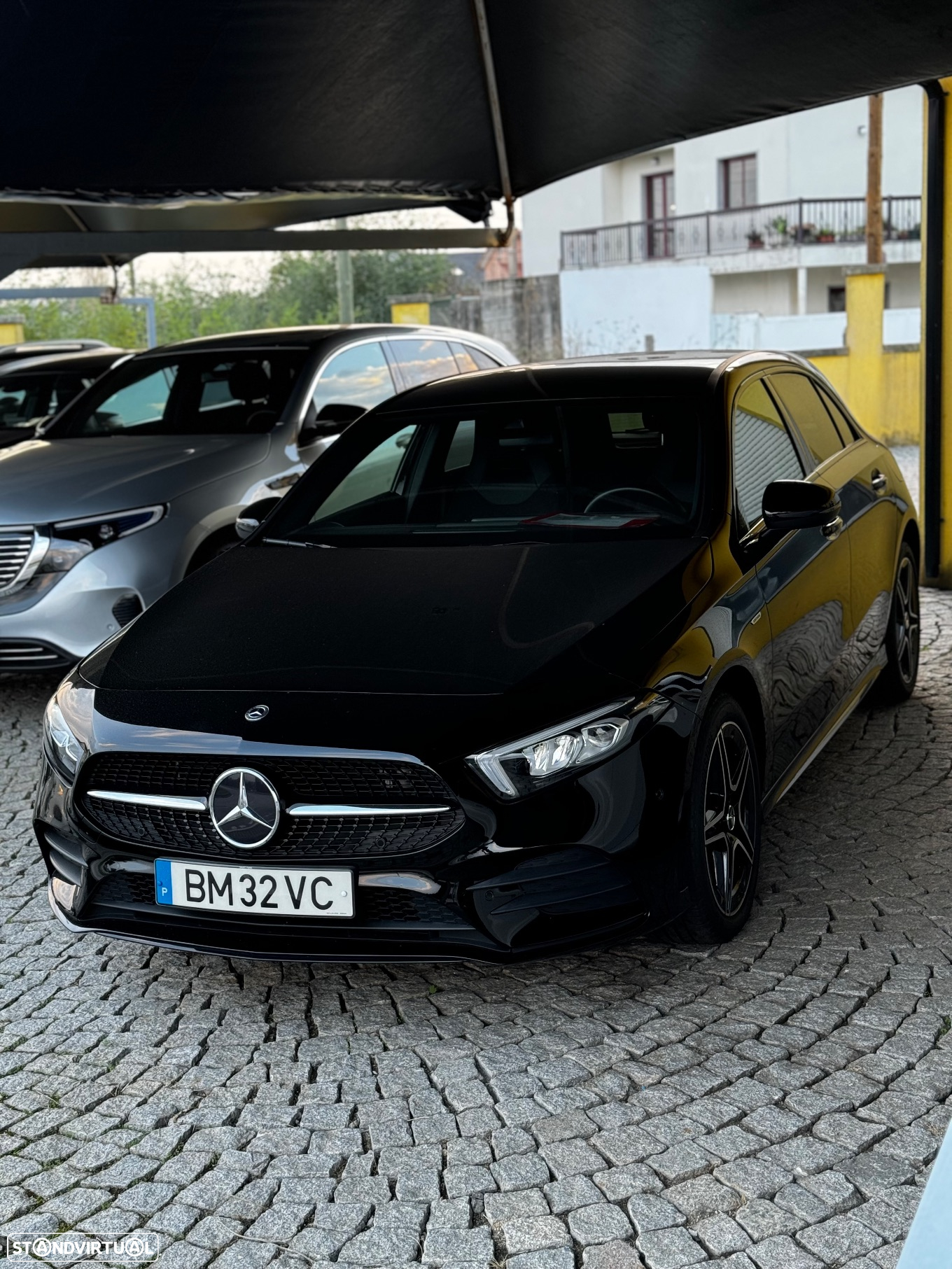 Mercedes-Benz A 250 e AMG Line - 2