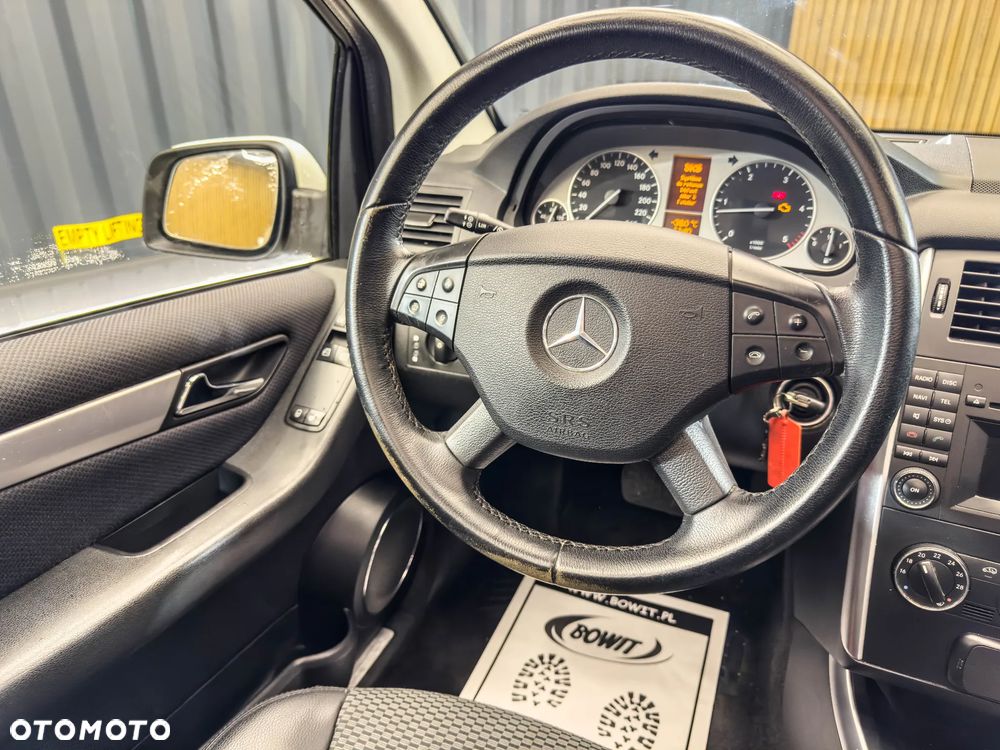 Mercedes-Benz Klasa B 200 CDI Autotronic Grand Edition - 17