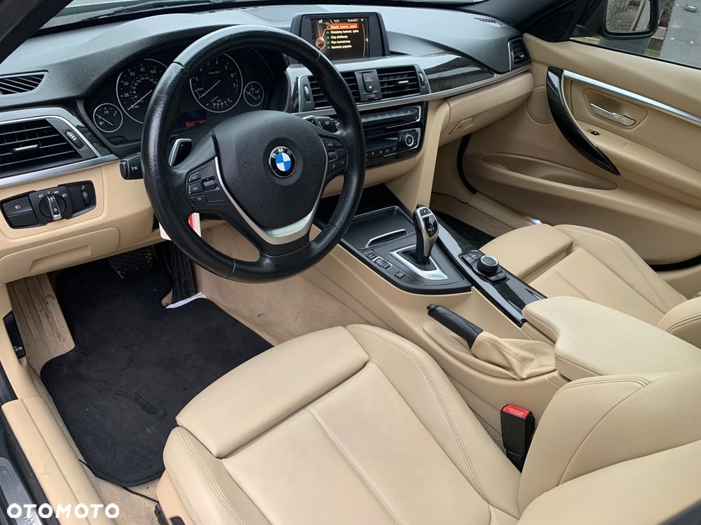 BMW Seria 3 328i Sport Line - 13