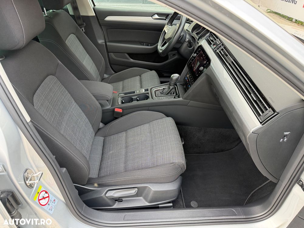 Volkswagen Passat 2.0 TDI SCR DSG - 18