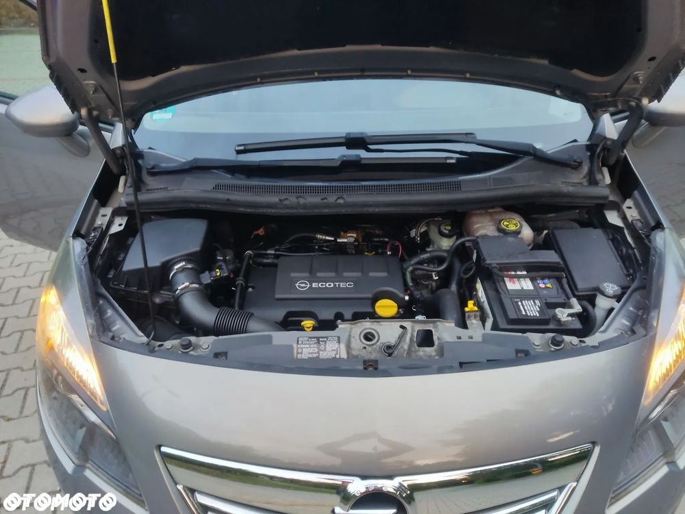 Opel Meriva 1.4 T Enjoy S&S - 21
