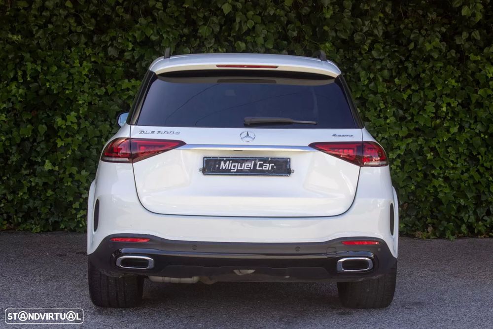 Mercedes-Benz GLE 300 d 4Matic - 10