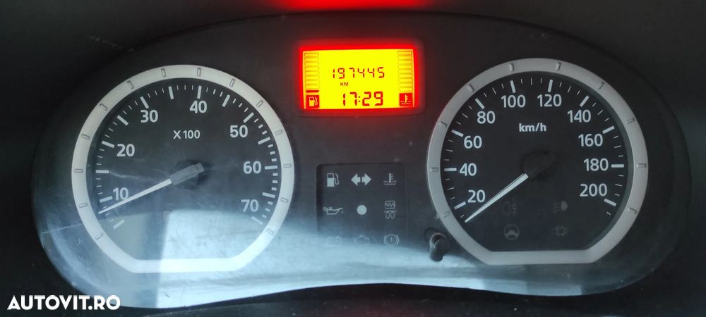 Dacia Logan 1.5 dCi Laureate - 11