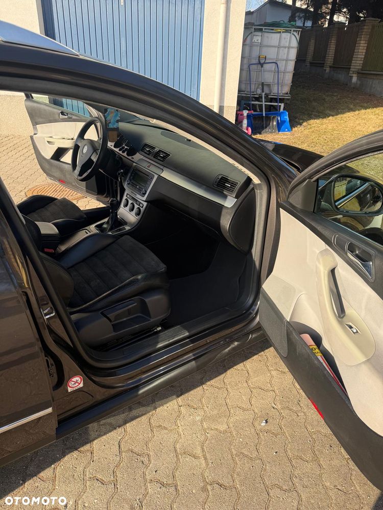 Volkswagen Passat 2.0 TDI Highline - 7