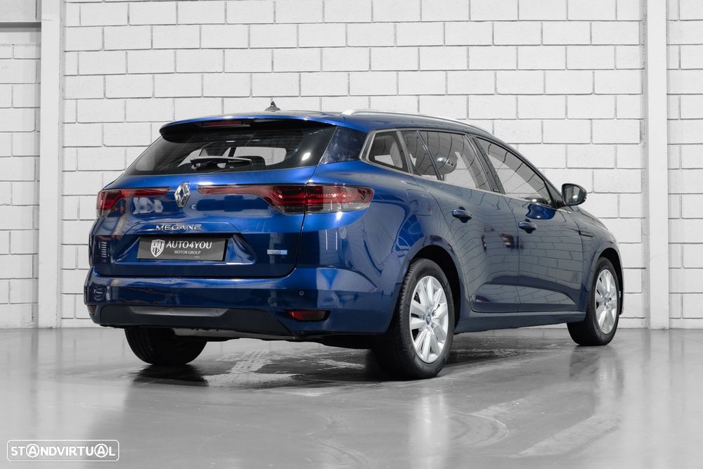 Renault Mégane Sport Tourer 1.6 E-Tech Plug-In Zen - 4