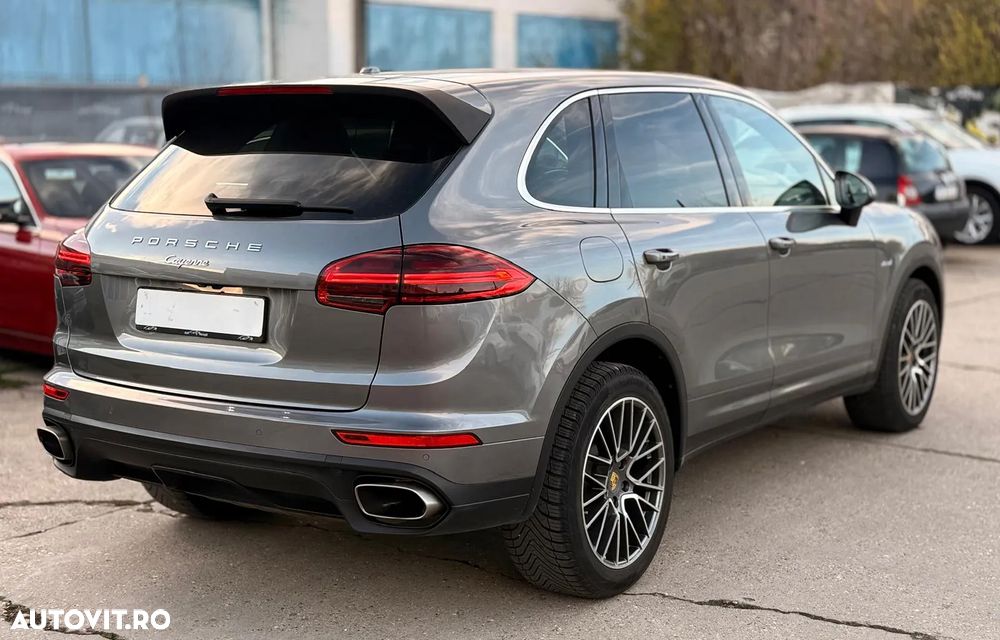 Porsche Cayenne Diesel Tiptronic S - 4