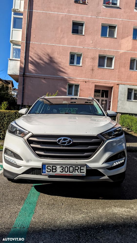 Hyundai Tucson 2.0 CRDI 4WD 6MT Style - 6