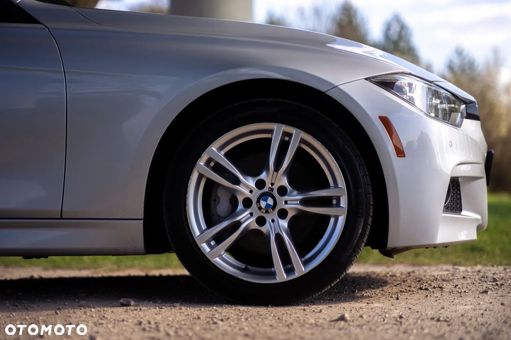 BMW Seria 3 340i xDrive Edition M Sport Shadow - 21