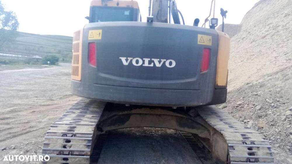 Volvo ECR 235 CL - 4