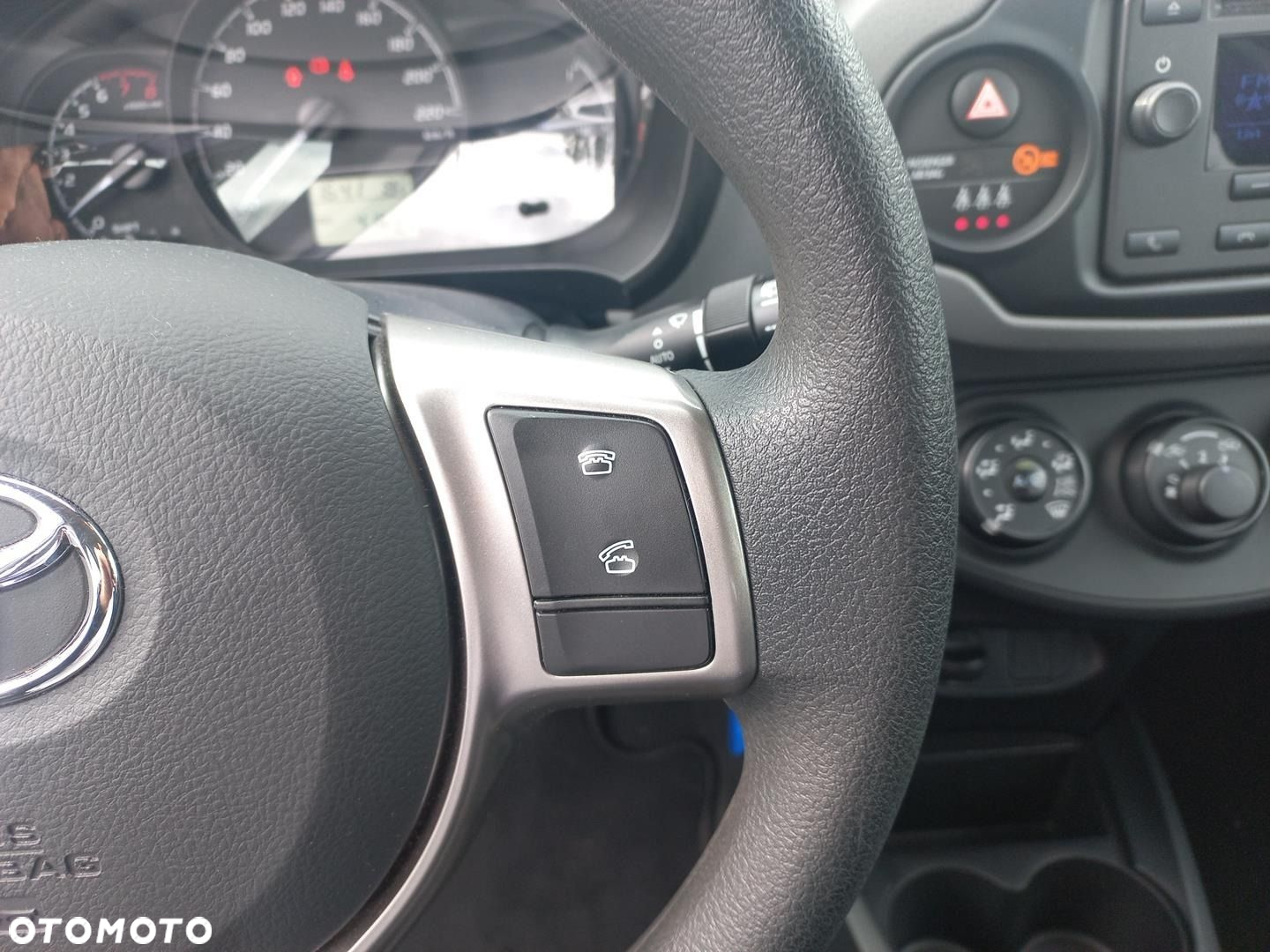 Toyota Yaris - 21
