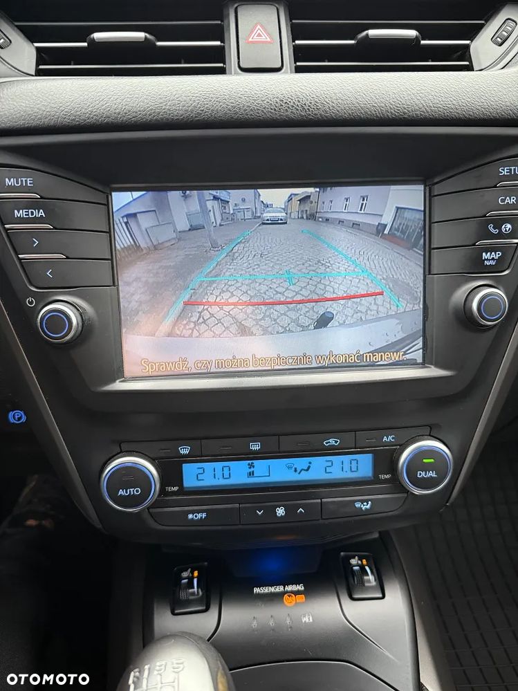 Toyota Avensis 2.0 D-4D Active Business - 14