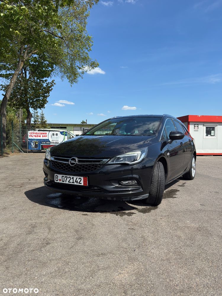 Opel Astra 1.4 Turbo Innovation - 2
