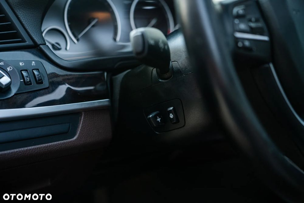 BMW Seria 5 535i xDrive - 20