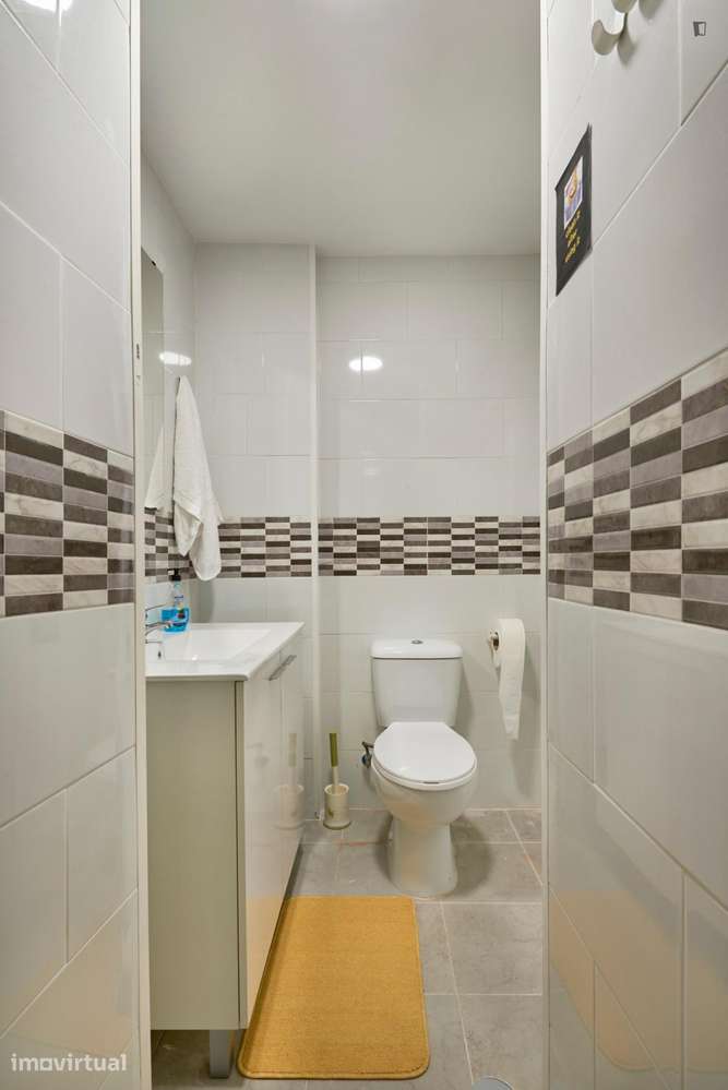 Quarto - localizado em Arroios Lisbon - Grande imagem: 5/34