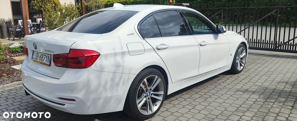 BMW Seria 3 330e iPerformance Sport Line - 5