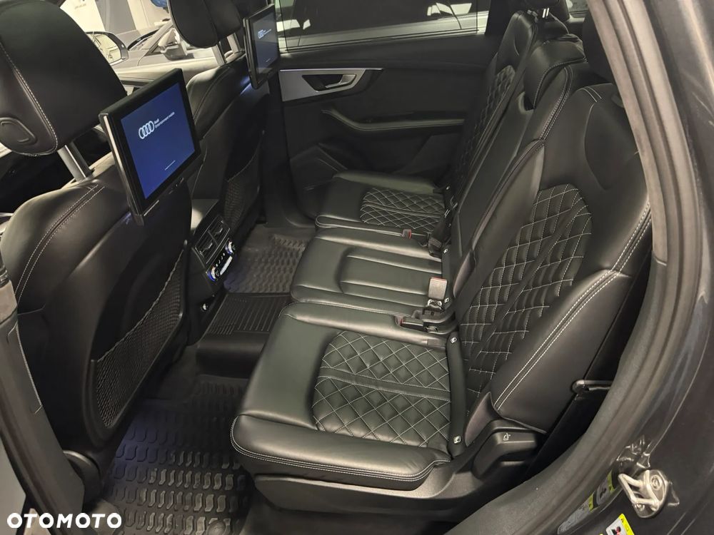 Audi SQ7 4.0 TDI Quattro Tiptronic - 38