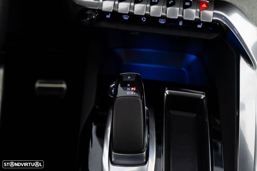 Peugeot 3008 1.6 Hybrid GT e-EAT8 - 30