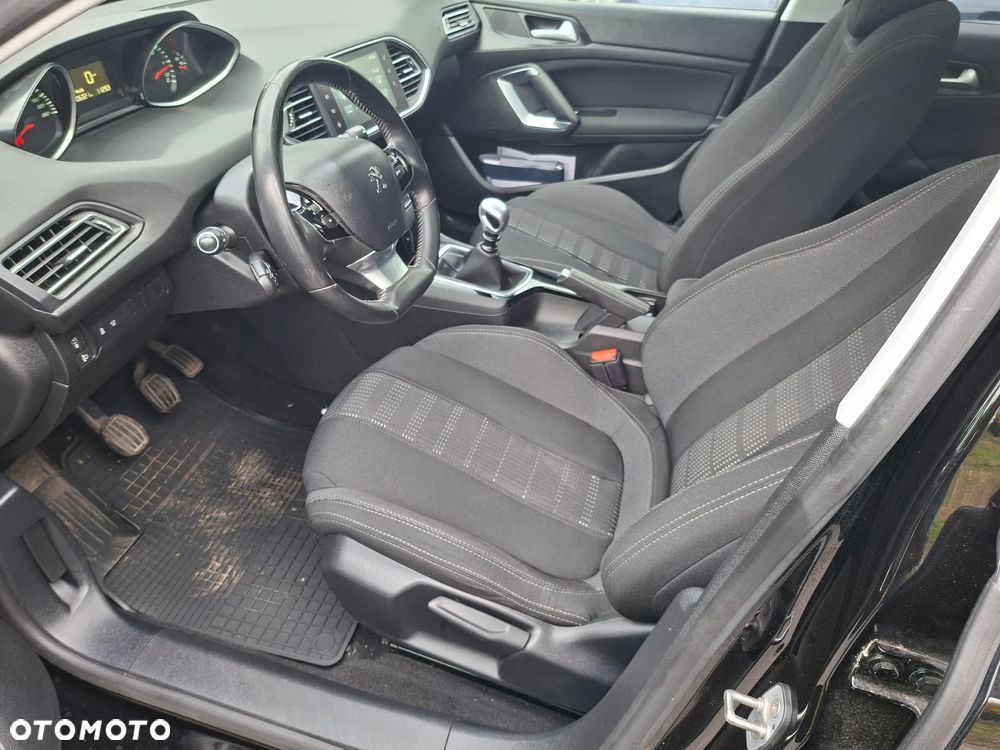 Peugeot 308 1.6 BlueHDi Business Line S&S - 12