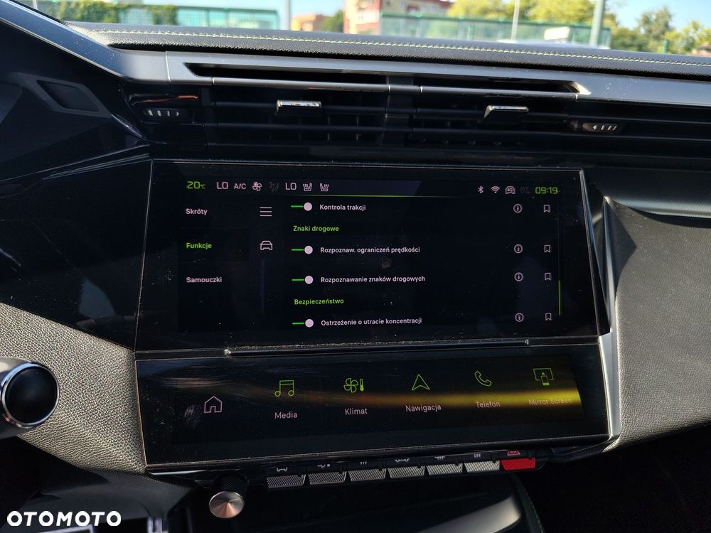 Peugeot 408 1.2 PureTech GT S&S EAT8 - 31