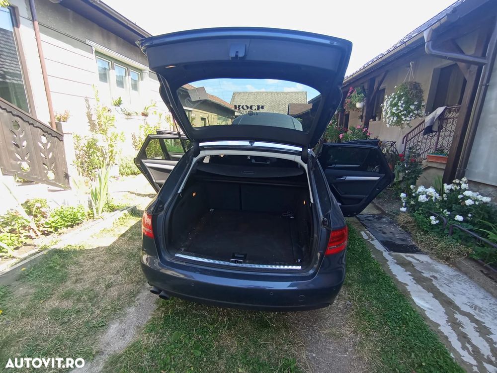 Audi A4 Avant - 14