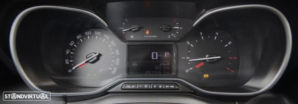 Citroën C3 Aircross - 16