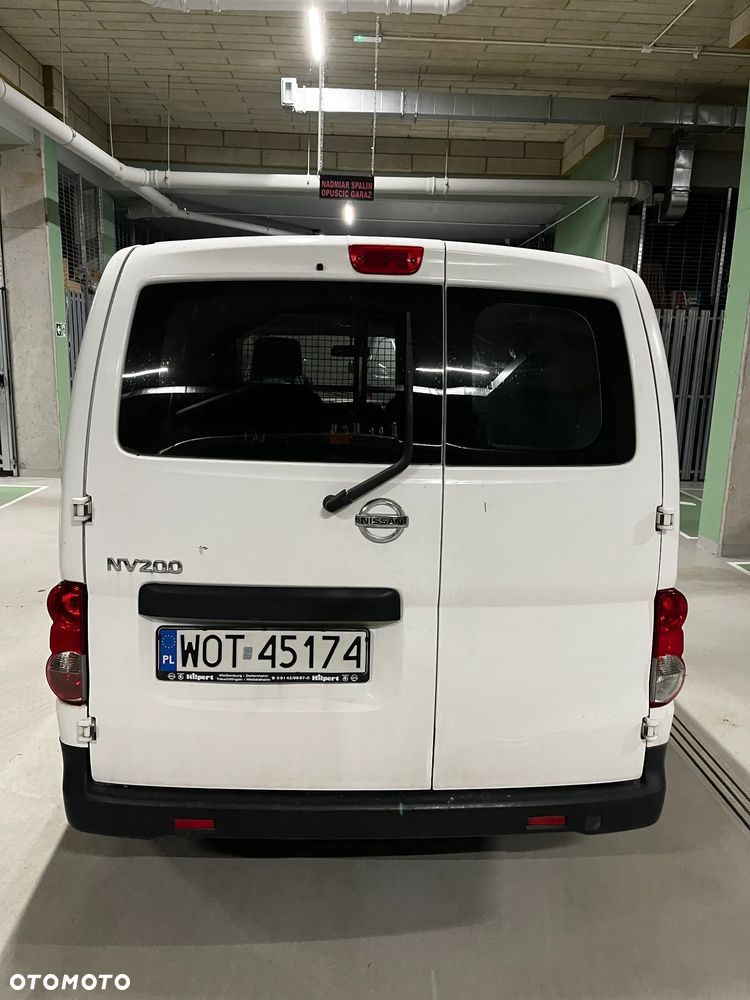 Nissan NV200 - 10