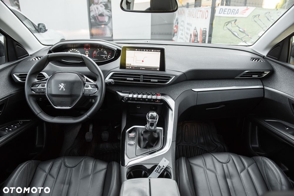 Peugeot 5008 BlueHDI 130 Allure Business-Paket - 27