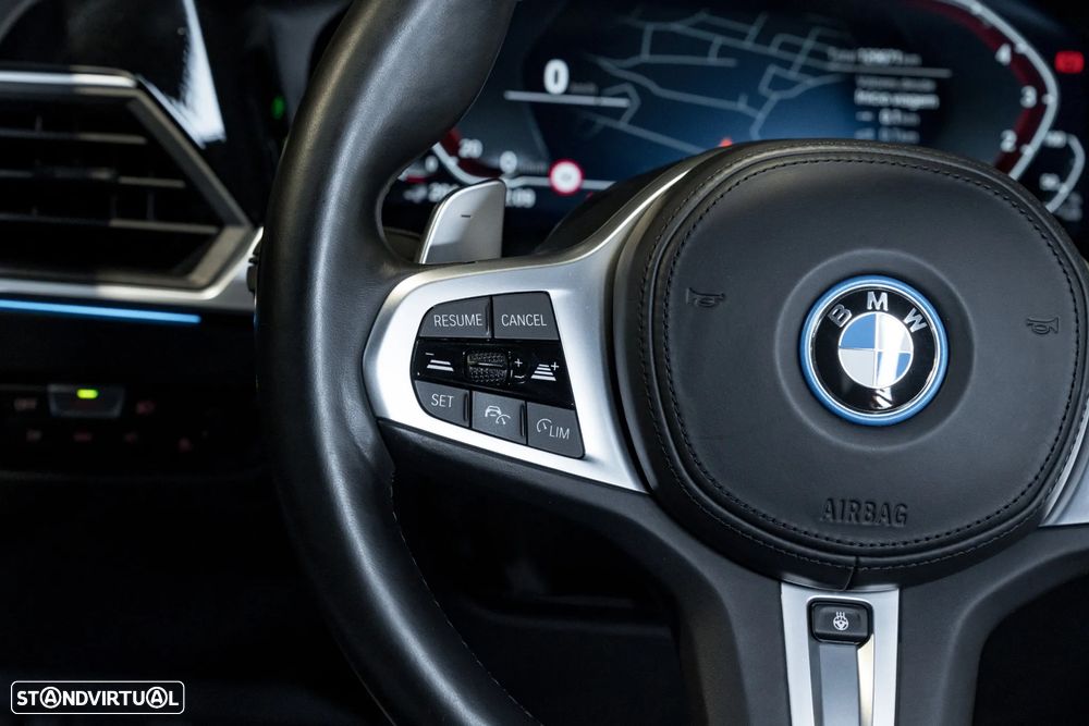 BMW 330 e Touring Pack M Auto - 11