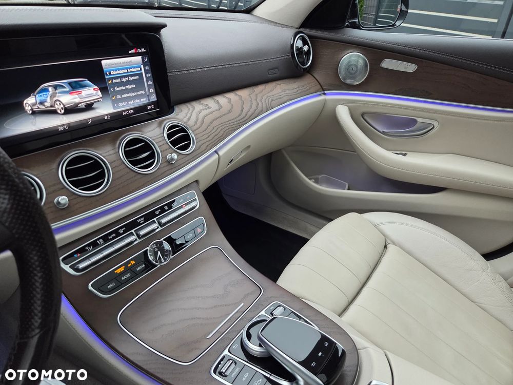 Mercedes-Benz Klasa E 220 d 9G-TRONIC Exclusive - 28