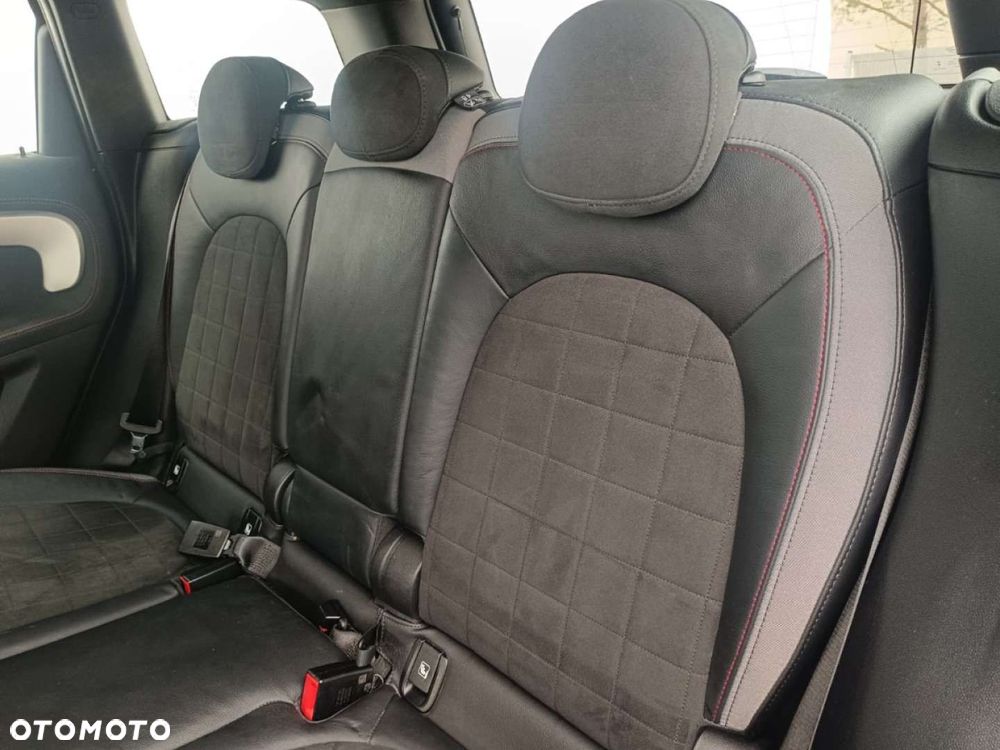 MINI John Cooper Works - 9