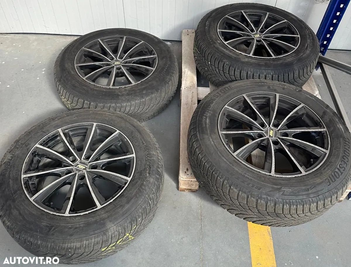 Set Jenti Mazda CX-5 Cu Anvelope Dimensiuni 225/65/R17 106H - 1