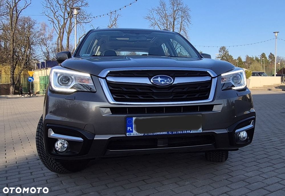Subaru Forester 2.0 i Active Lineartronic - 10