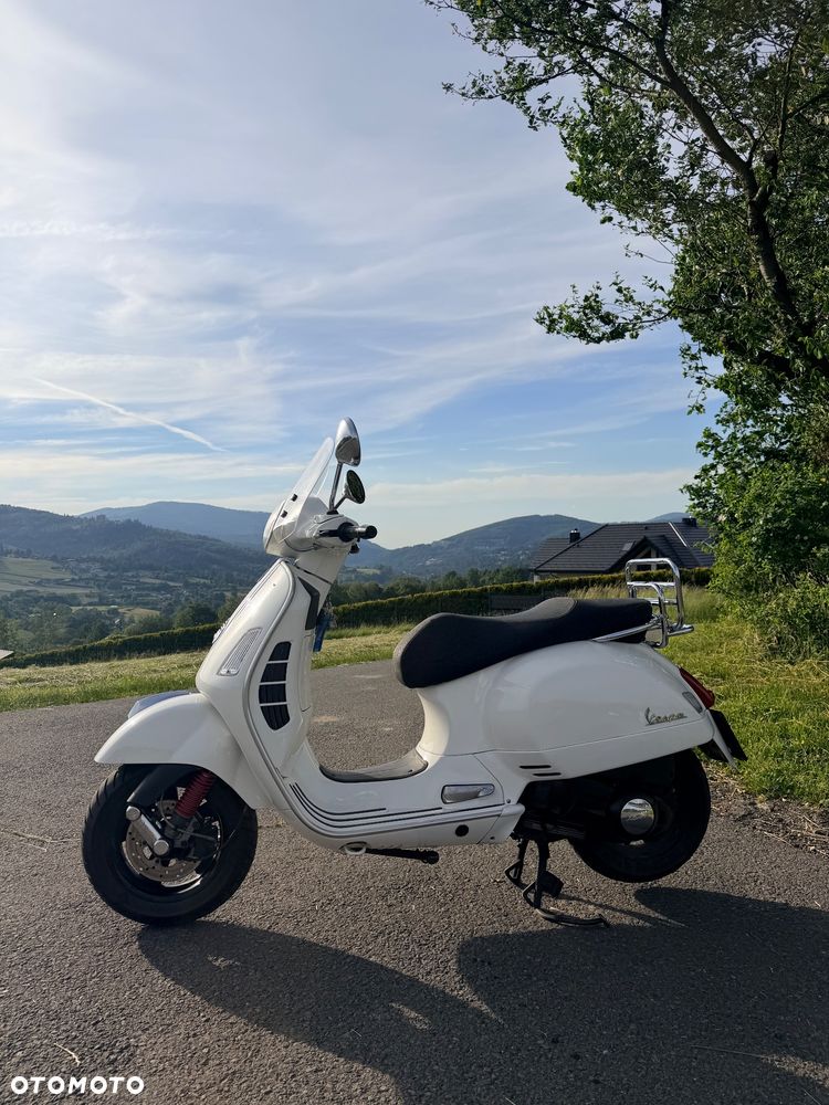 Piaggio Vespa - 2