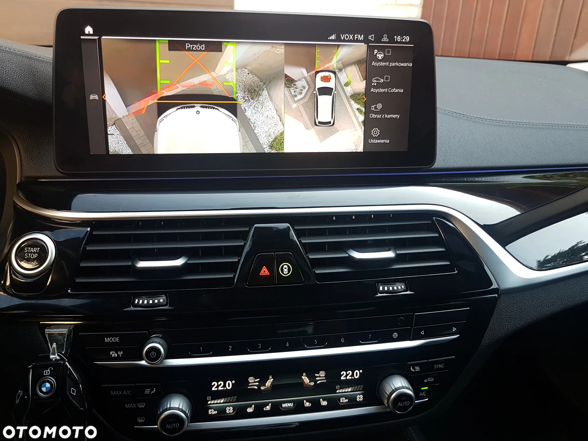BMW Seria 5 520i Luxury Line - 13