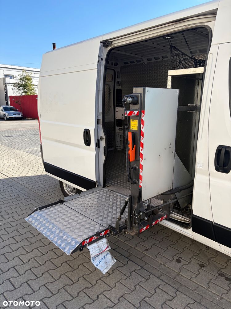 Fiat Ducato L2H2 blaszak serwisowka , winda boczna - 13