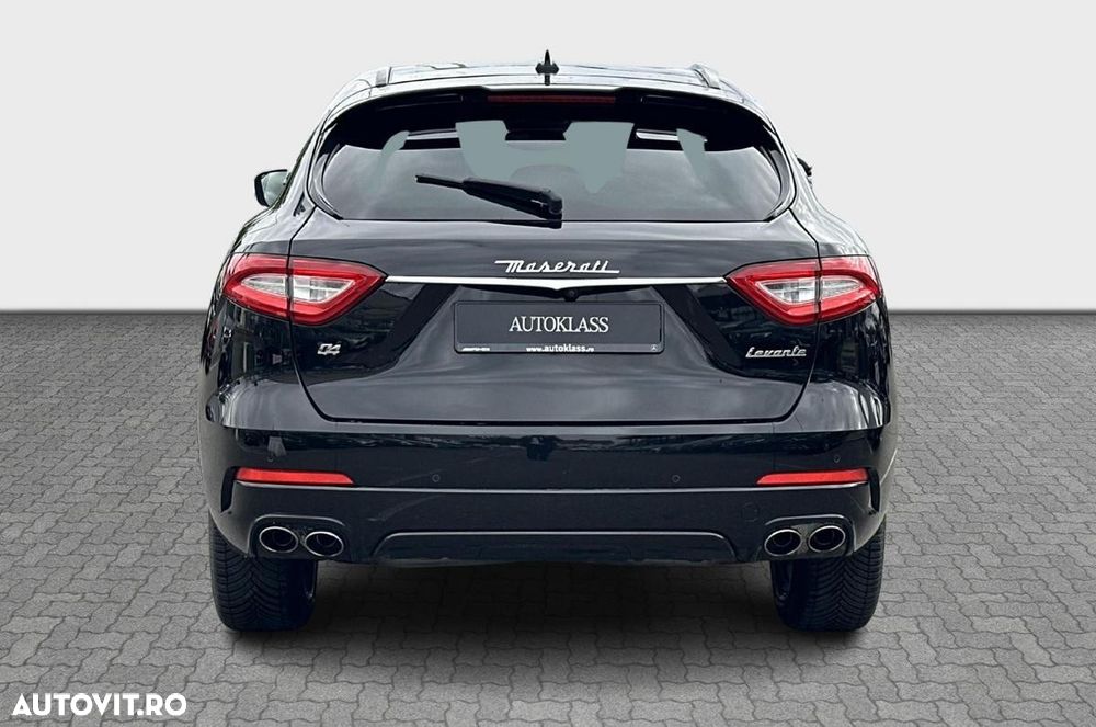 Maserati Levante Q4 - 4