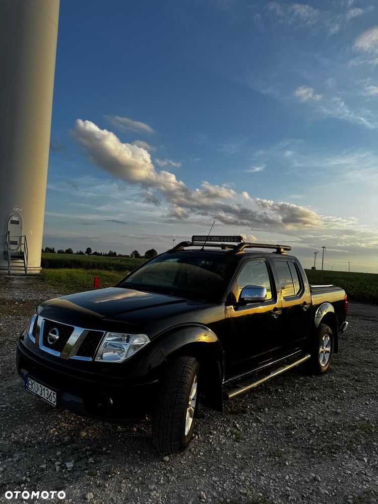 Nissan Navara 2.5 D Platinum - 1