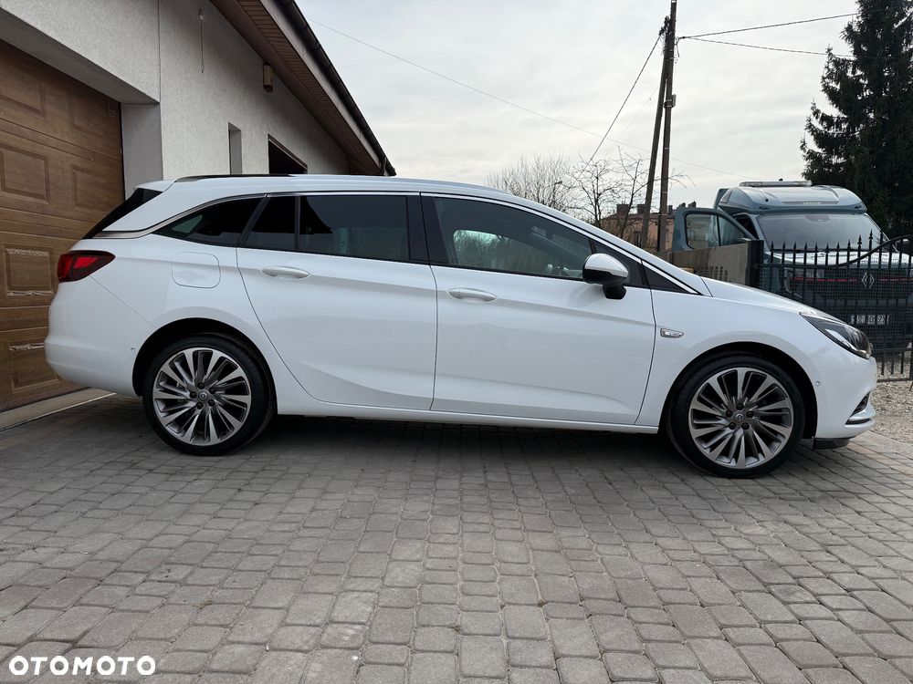 Opel Astra 1.4 Turbo Start/Stop Dynamic - 11