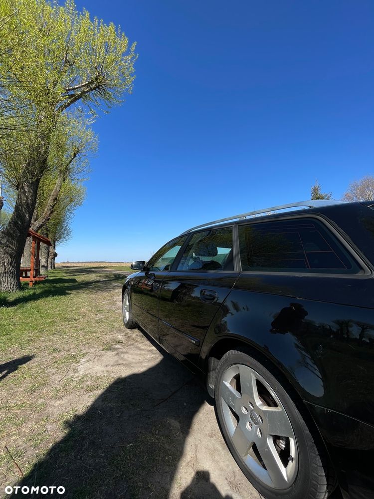 Audi A4 Avant - 6