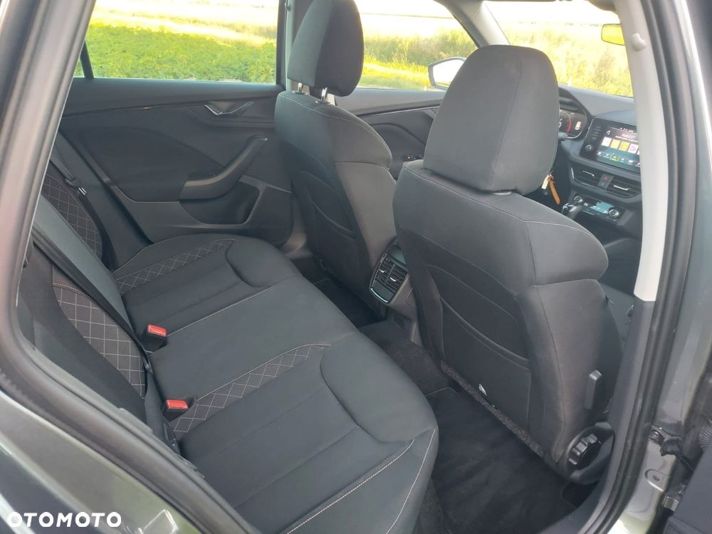 Skoda Kamiq 1.0 TSI Ambition DSG - 13