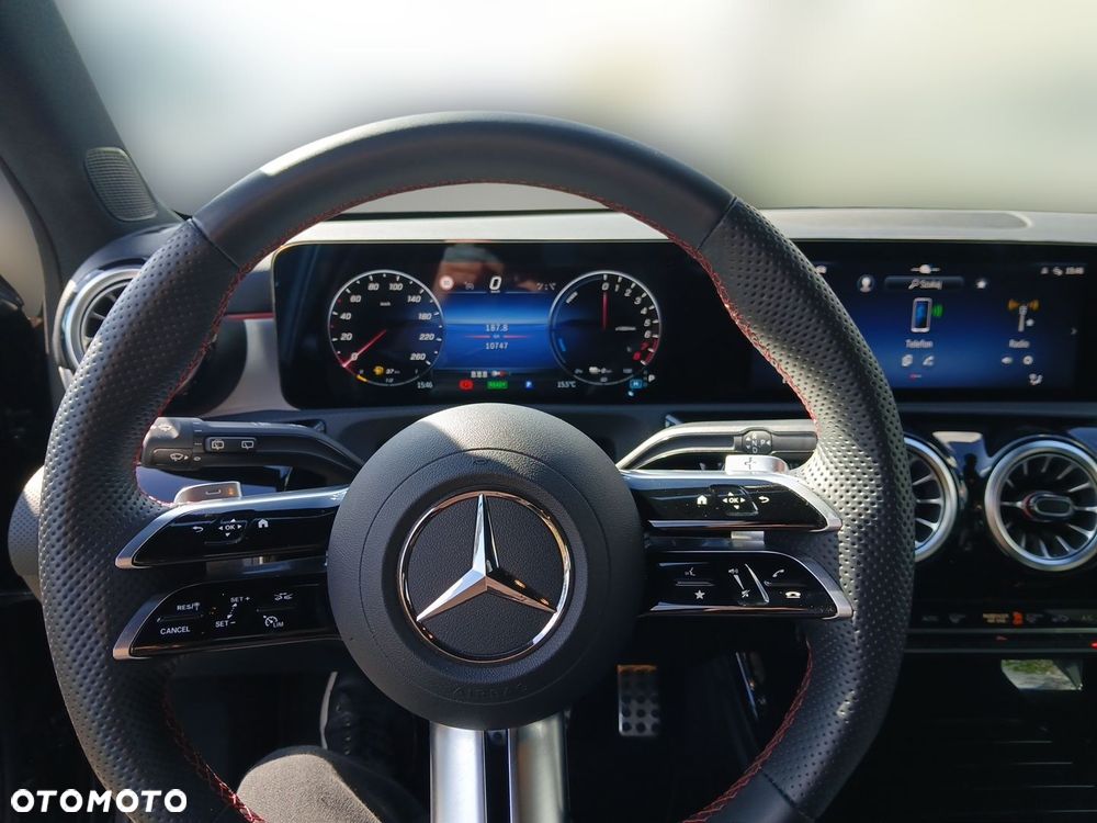 Mercedes-Benz Klasa A 250 e PHEV AMG Line 8G-DCT - 10
