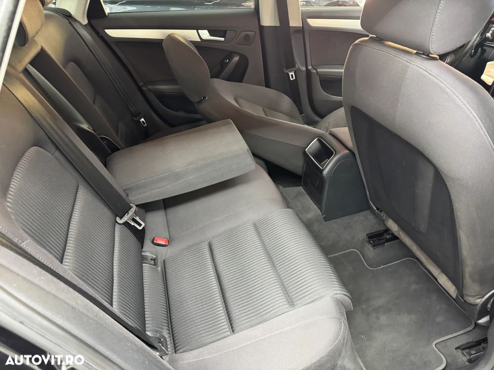 Audi A4 Limuzina 2.0 TDI DPF clean Ambition - 5