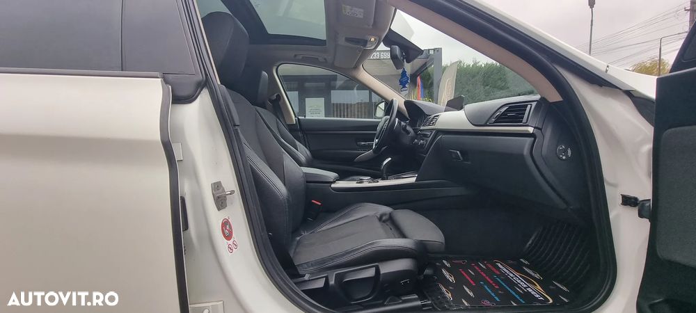 BMW Seria 3 320d xDrive Sport-Aut. - 13