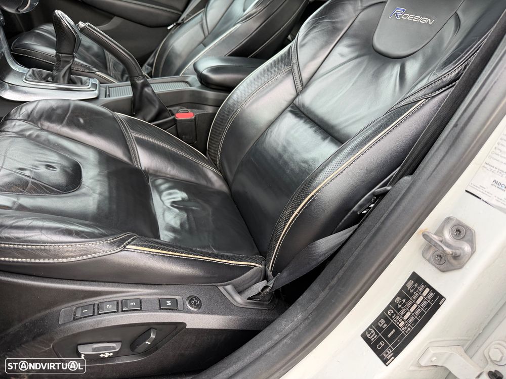 Volvo V40 D2 R Design - 14