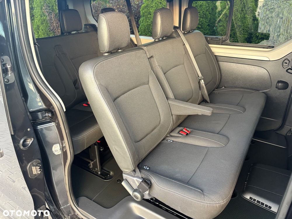 Renault Trafic 2.0 dCi Escapade - 19